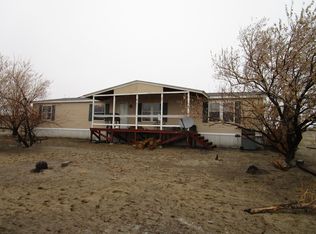 7172 Lake Dr, Evansville, WY 82636