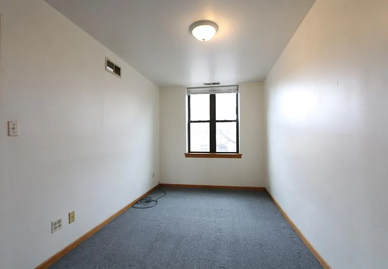 1424 W Flournoy St #2 — Photo 14