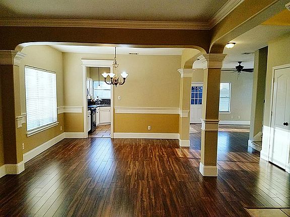 5th image of 21107 Woodland Green Dr