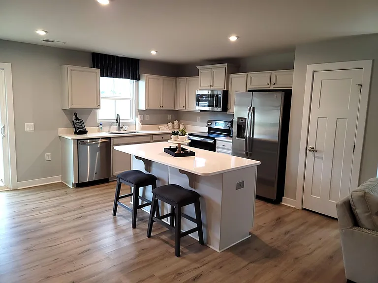 6130 Bellastead Dr — Photo 15