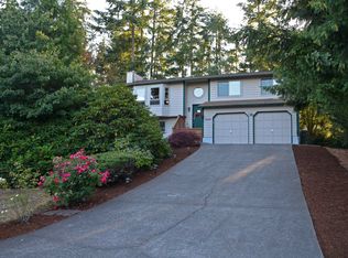 8059 Norbert Pl NW, Silverdale, WA 98383