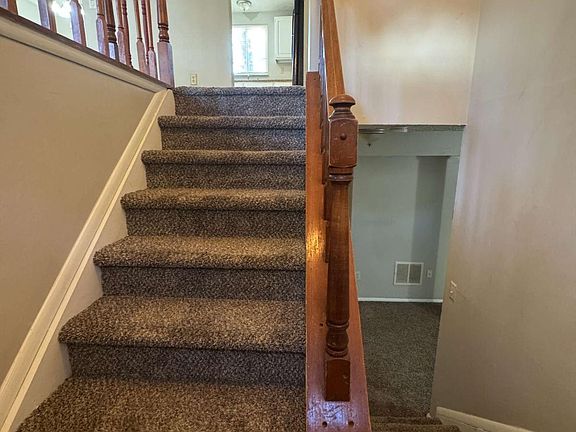 2nd image of 1882 Corduroy Ct