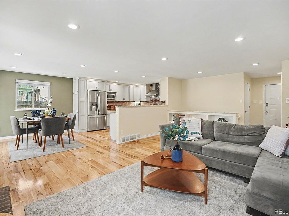 1st image of 13854 W 67th Way
