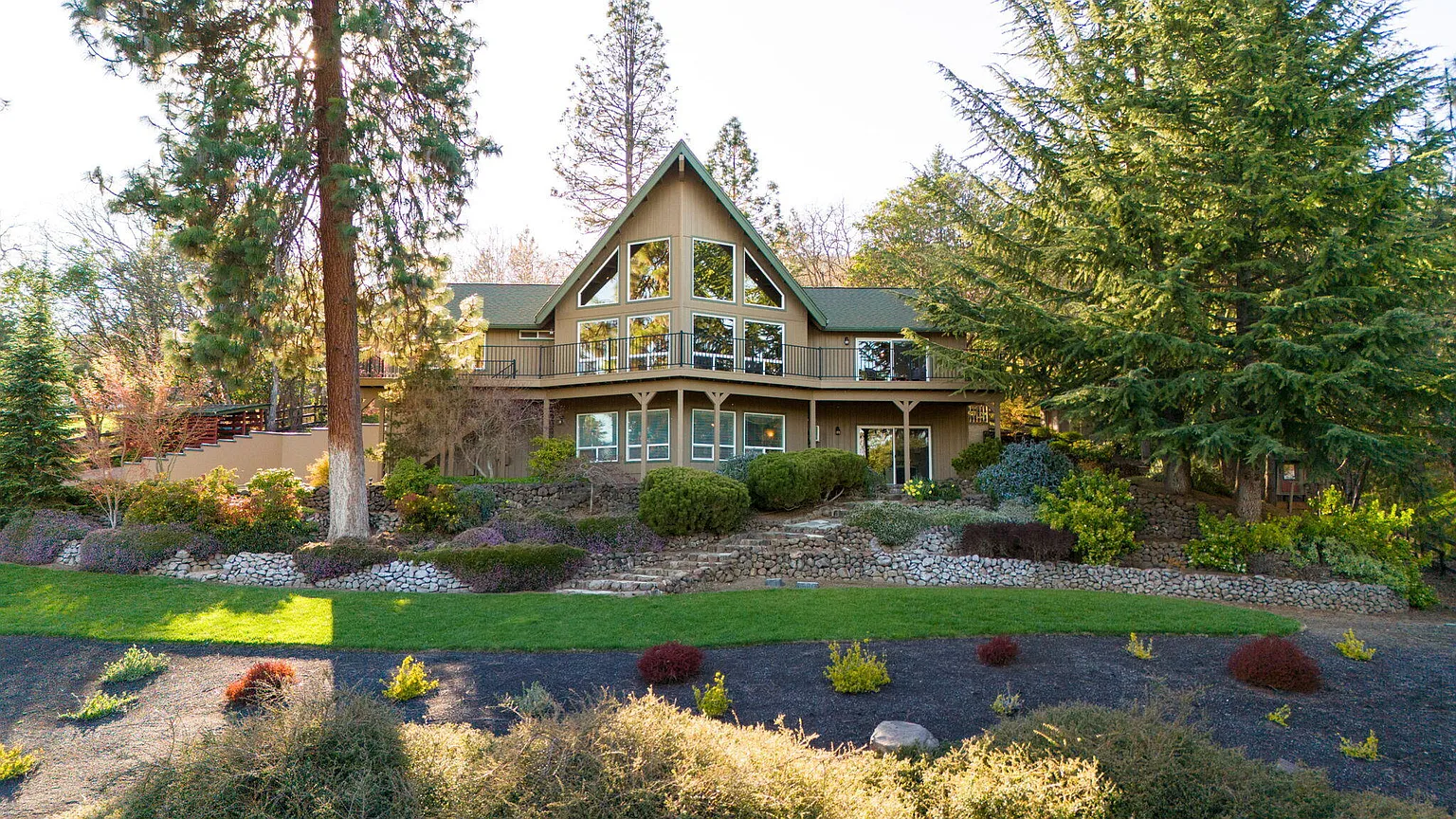477 Mary Ann Dr photo 1