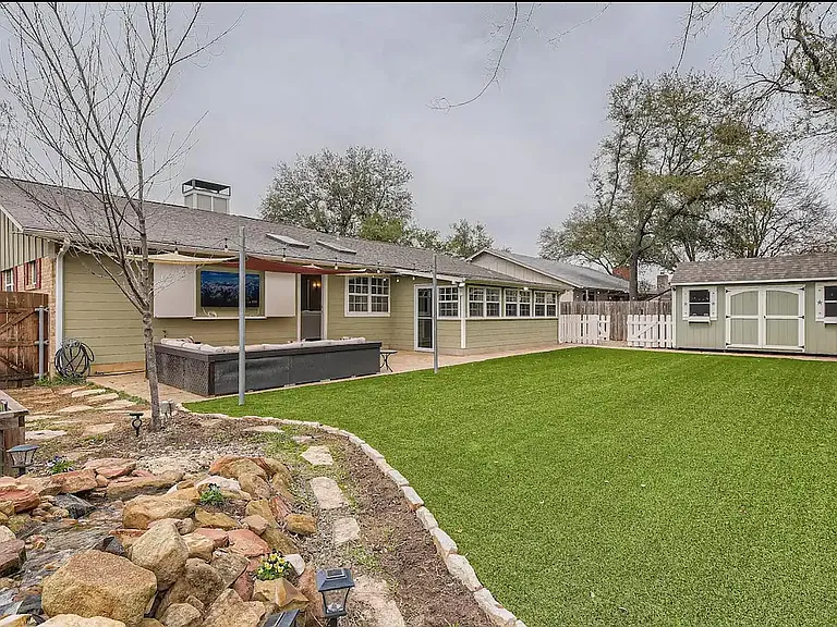 11519 Fast Horse Dr — Photo 4