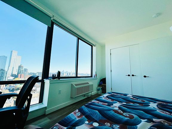 4th image of 55 Jordan Ave APT 1507