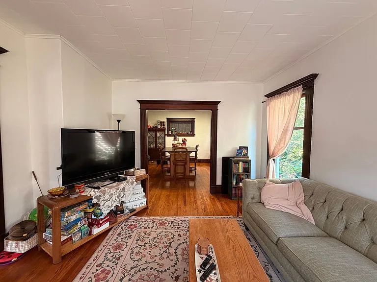 425 Fuller Ave SE — Photo 49