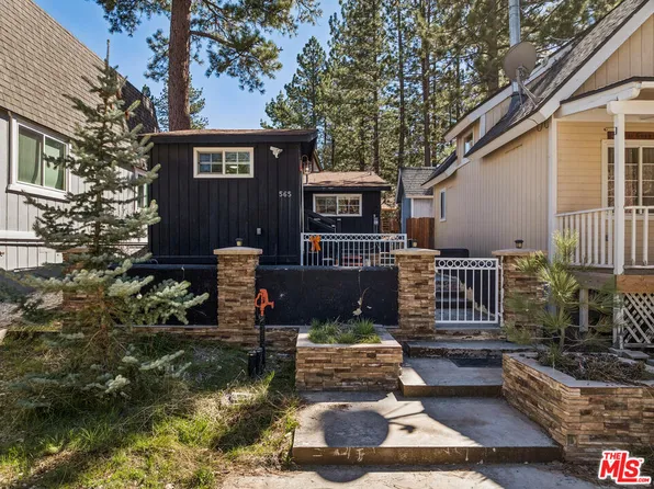 565 Lakewood Ln, Big Bear Lake, CA 92315