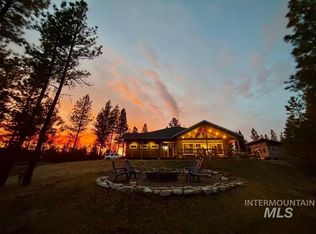 53 Silver Cloud Dr, Cascade, ID 83611