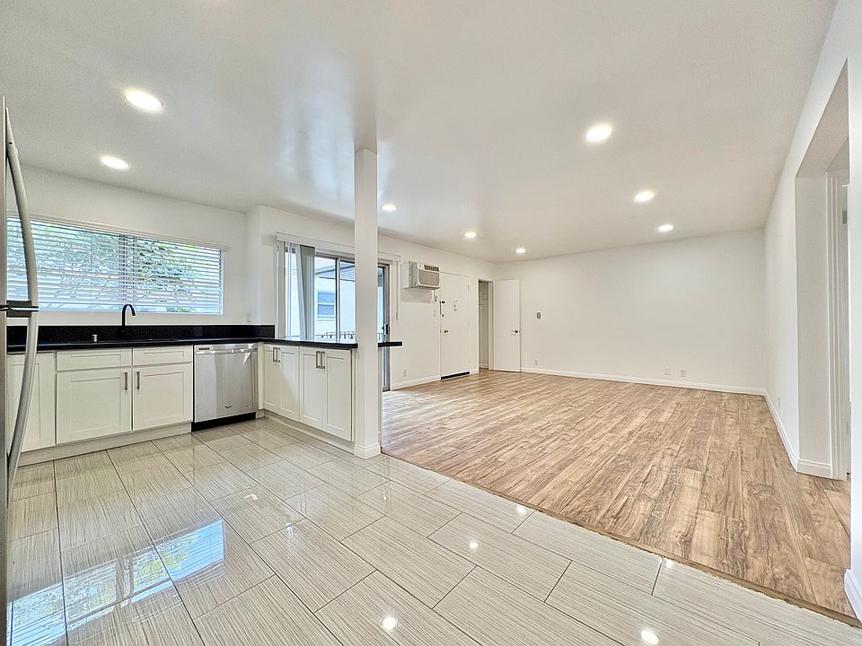 1st image of 817 S Bedford St APT 4