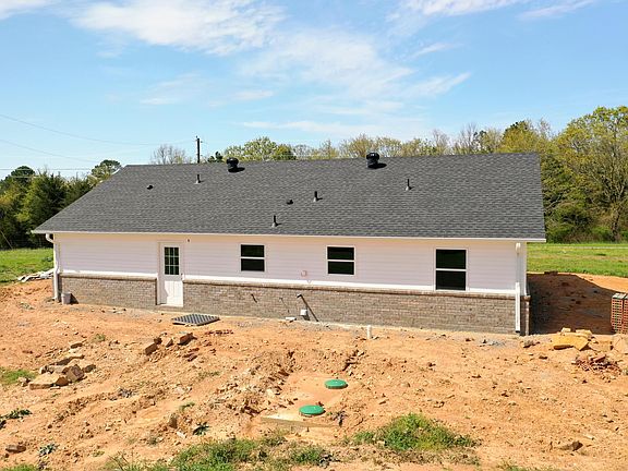 5th image of 544 Private Road 2704
