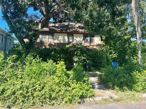 2332 5th St N, Saint Petersburg, FL 33704
