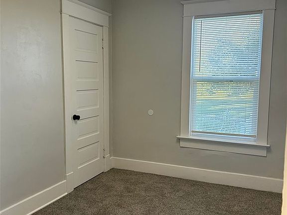 2nd image of 221 W Main St