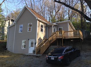 138 W Washington St, Athens, OH 45701