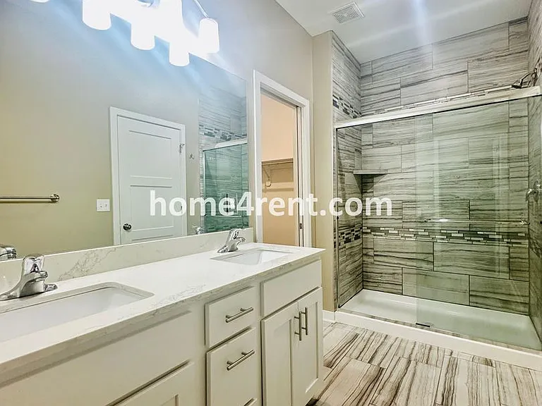 12701 E 47th Terrace Ct S — Photo 19