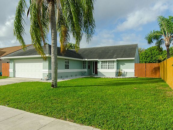2nd image of 1723 Banyan Creek Ct