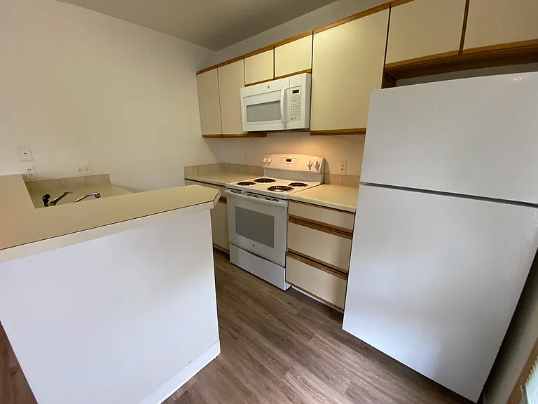 4990 Meredith Way #202 — Photo 2