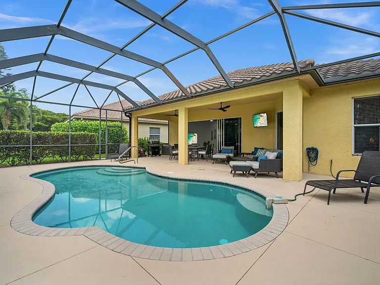 13600 Troia Dr — Photo 5