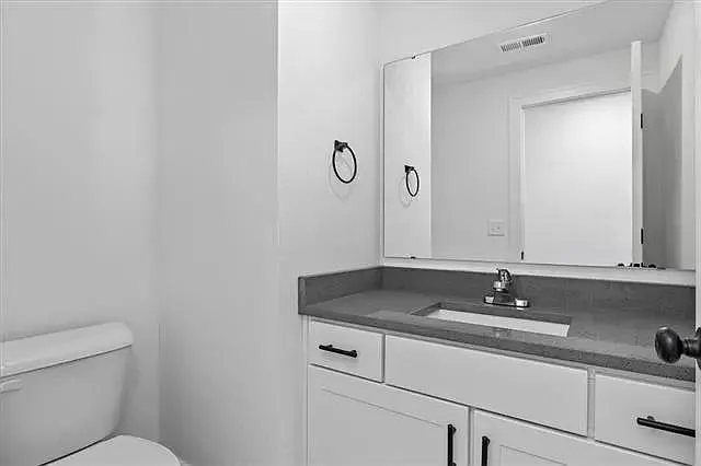7345 Griffey St — Photo 24