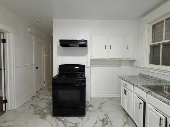 822 S 16th St #1L, Newark, NJ 07108