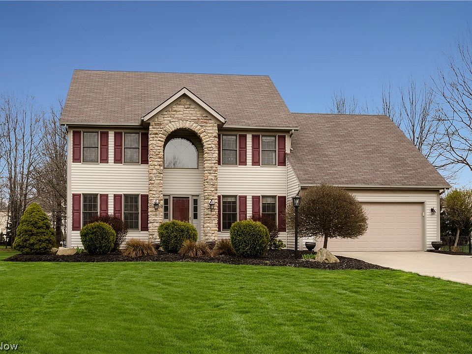 1st image of 9291 Wallingford Dr