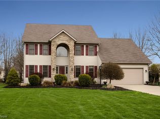 9291 Wallingford Dr, Twinsburg, OH 44087