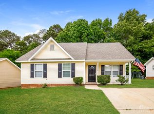 1134 Summit Hills Dr, Charlotte, NC 28214