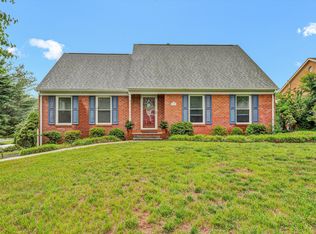 15 Jay Ridge Rd, Cloverdale, VA 24077