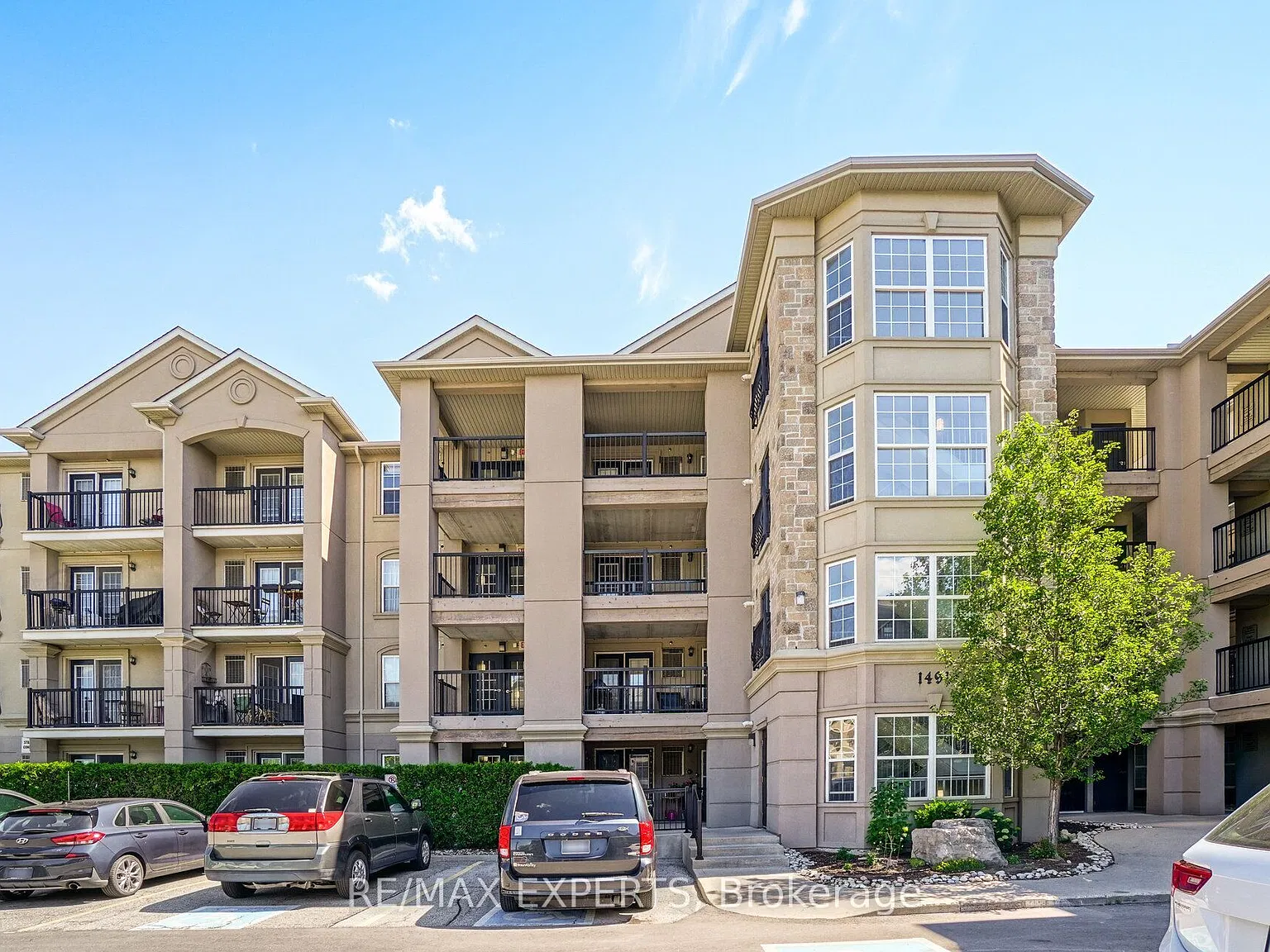 2 bed, $2,100 — Photo 1