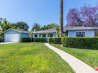 15105 Weddington St, Sherman Oaks, CA 91411