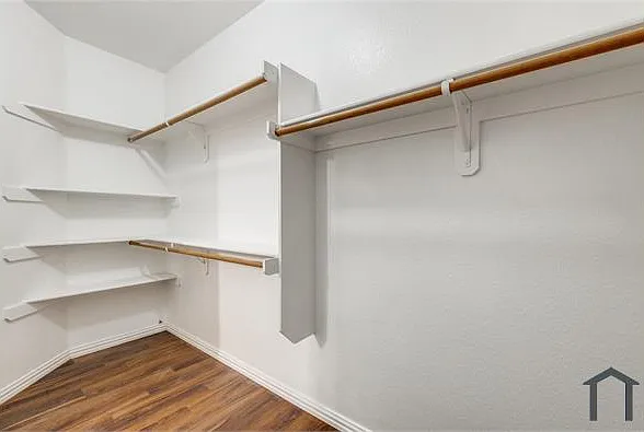 10005 Bull Run — Photo 5