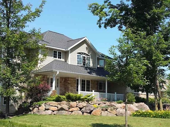 3rd image of 216 Tuzigoot Ln