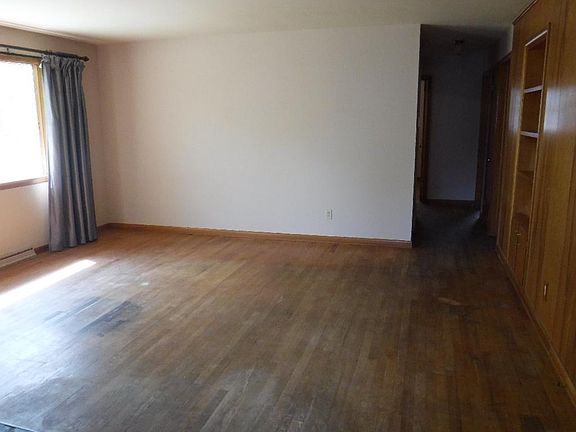 3rd image of 2837 S 4th Ave