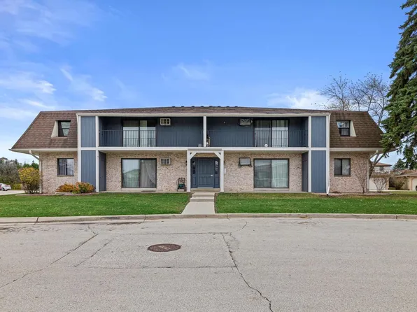 3195 West Mangold AVENUE #H, Greenfield, WI 53221