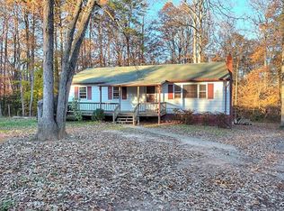 1707 Signboard Rd, Bumpass, VA 23024