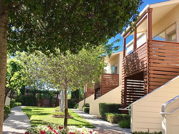 3rd image of 4020 El Camino Real #2