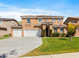 660 Crystal Springs Ln, Redlands, CA 92374