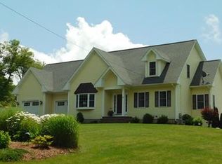 4 Stephen French Rd, Swansea, MA 02777