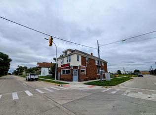 11817 Dequindre St, Hamtramck, MI 48212