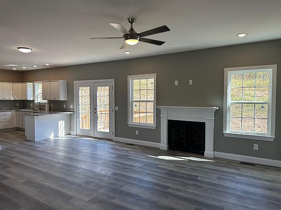 3rd image of 141 Union Hill Ln