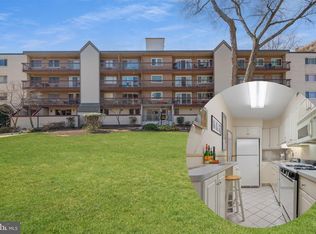 7420 Lakeview Dr #W210, Bethesda, MD 20817
