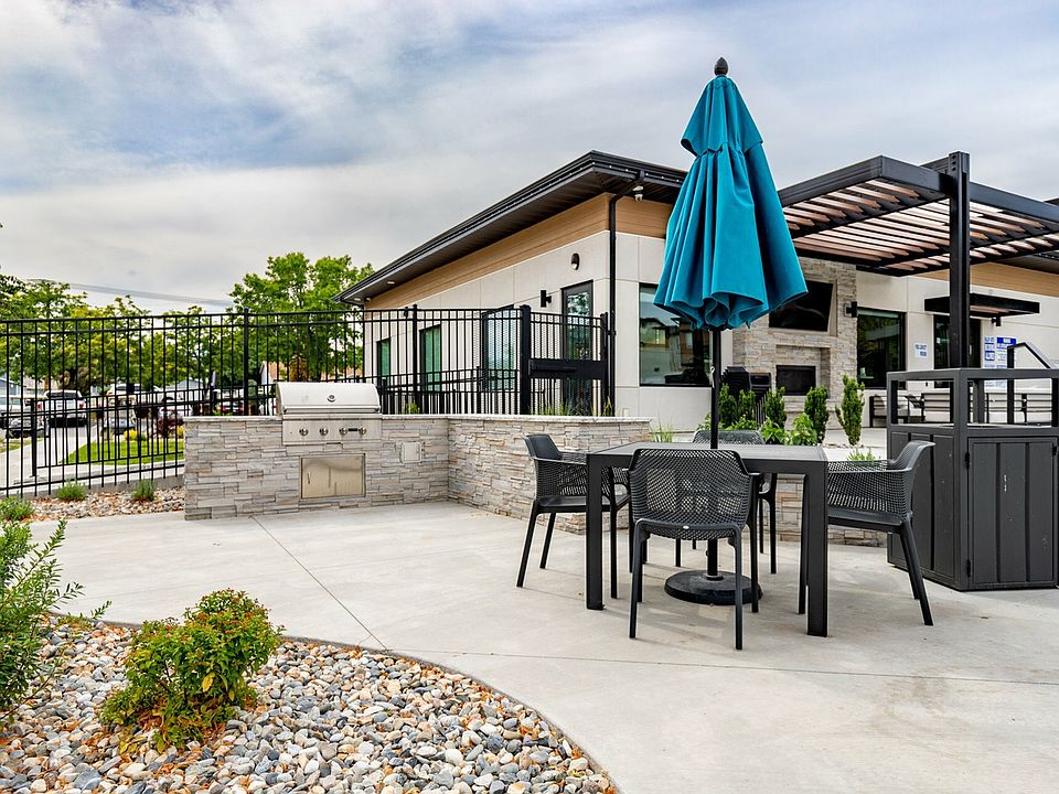 1 of 5 BBQ Areas