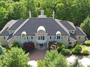 32 Glen View Dr, Warren, NJ 07059
