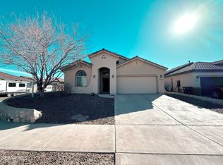 270 Silverhill Pl, El Paso, TX 79928