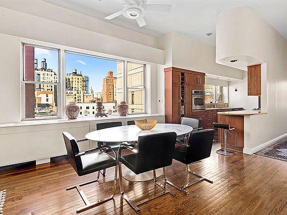 3rd image of 161 E 90th St APT 8C