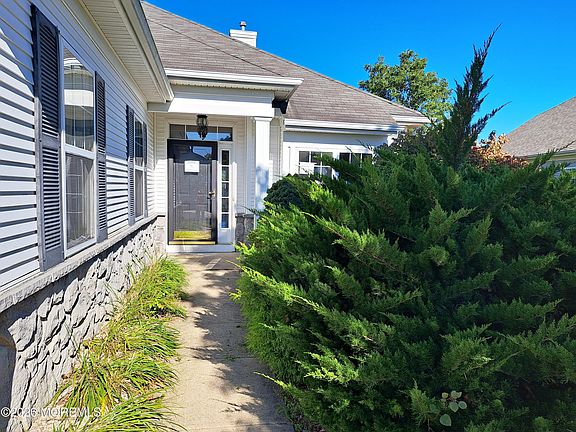 2nd image of 22 Milton Drive