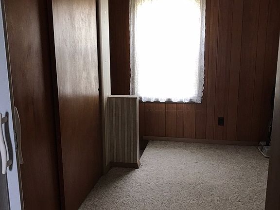 4th image of 1230 S Hoyt Ave