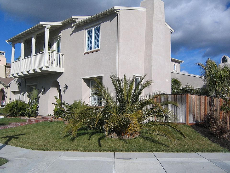 corner lot, Gale Ranch - Gallery