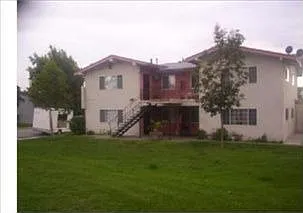 Building Photo 4