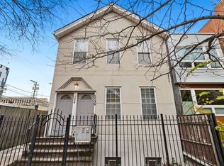 1536 W Haddon Ave #1, Chicago, IL 60642